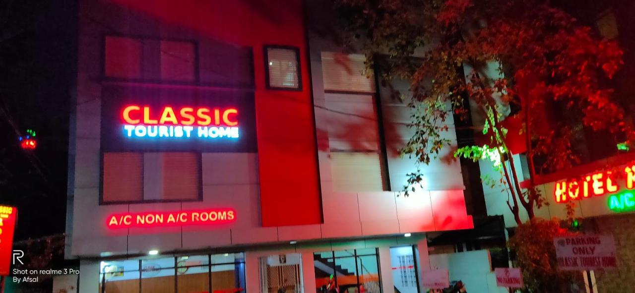 Classic Tourist Home Kochi Ngoại thất bức ảnh